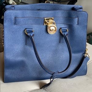 Navy Michael Kors Hamilton Purse
